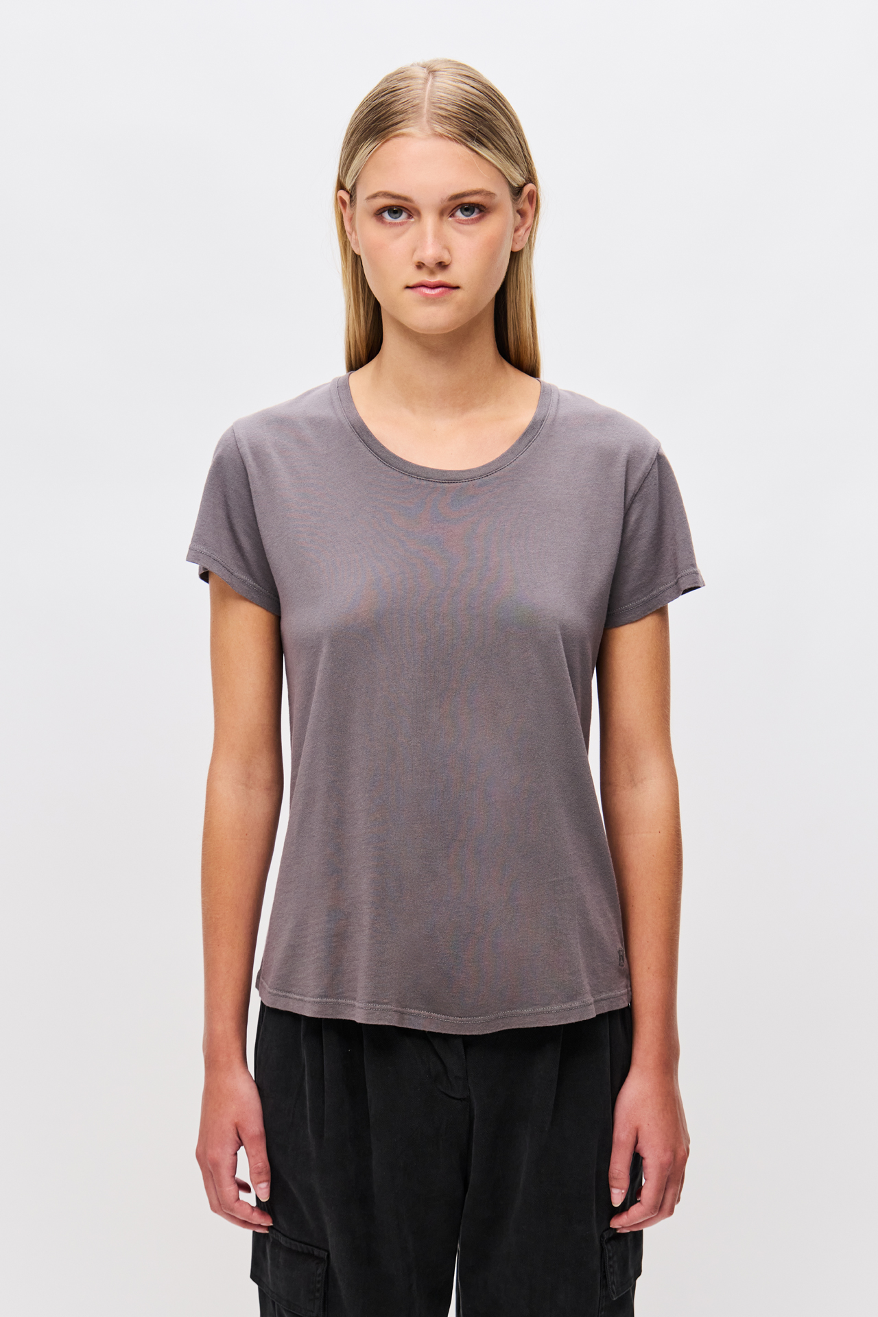 ROUNDNECK T-SHIRT