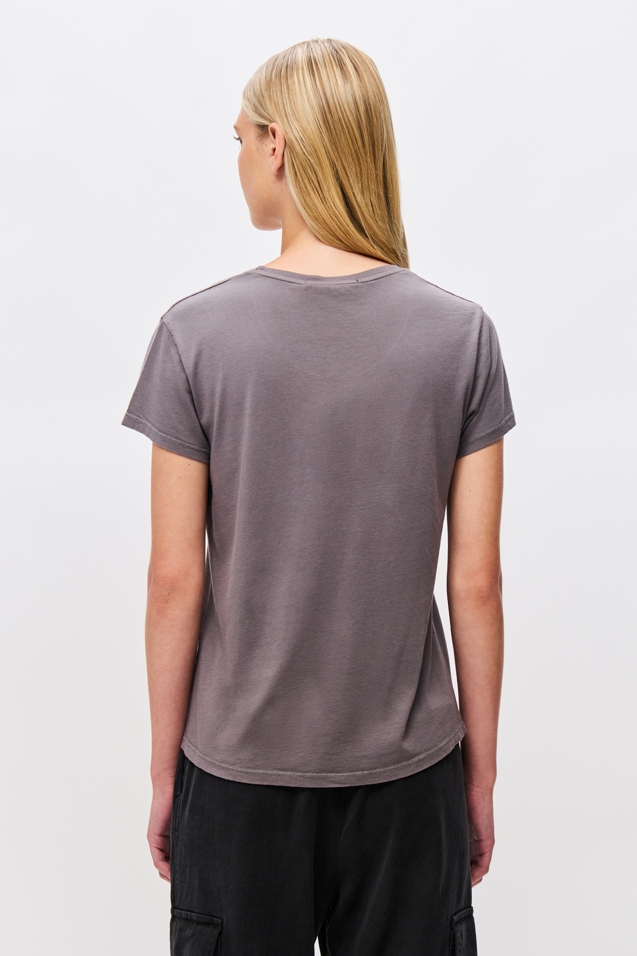 ROUNDNECK T-SHIRT