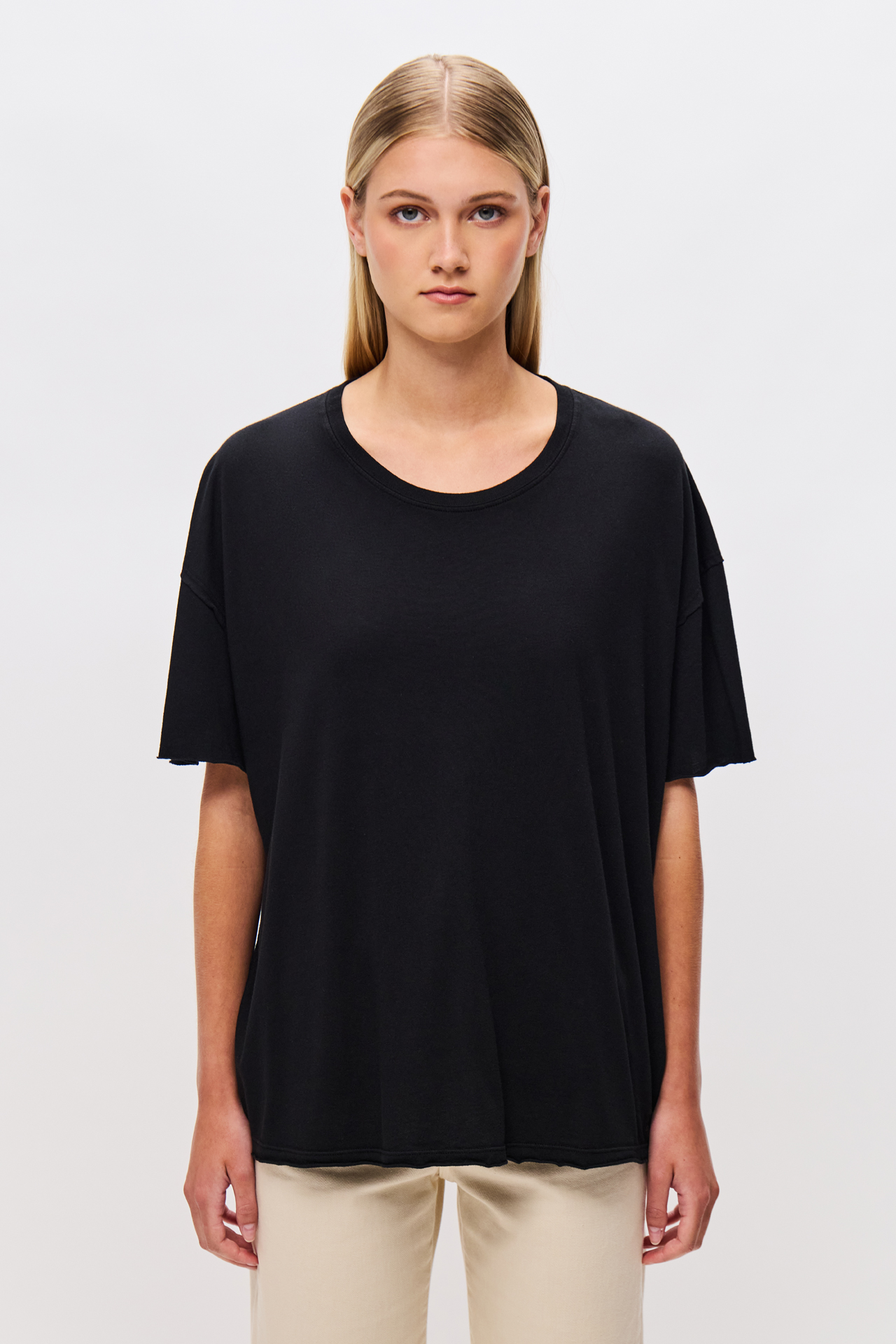 OVERSIZED T-SHIRT WITH RAW EDGES