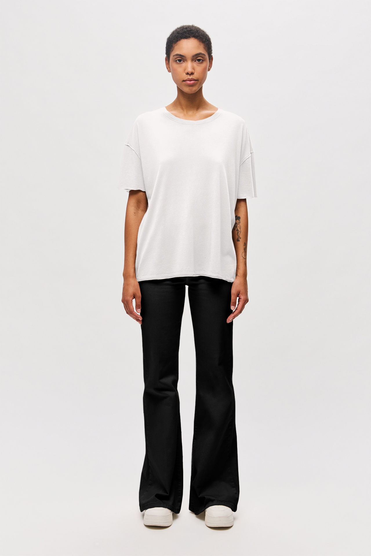 OVERSIZED T-SHIRT WITH RAW EDGES