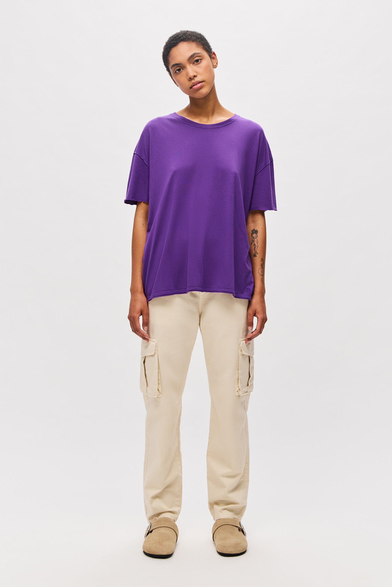 OVERSIZED T-SHIRT WITH RAW EDGES