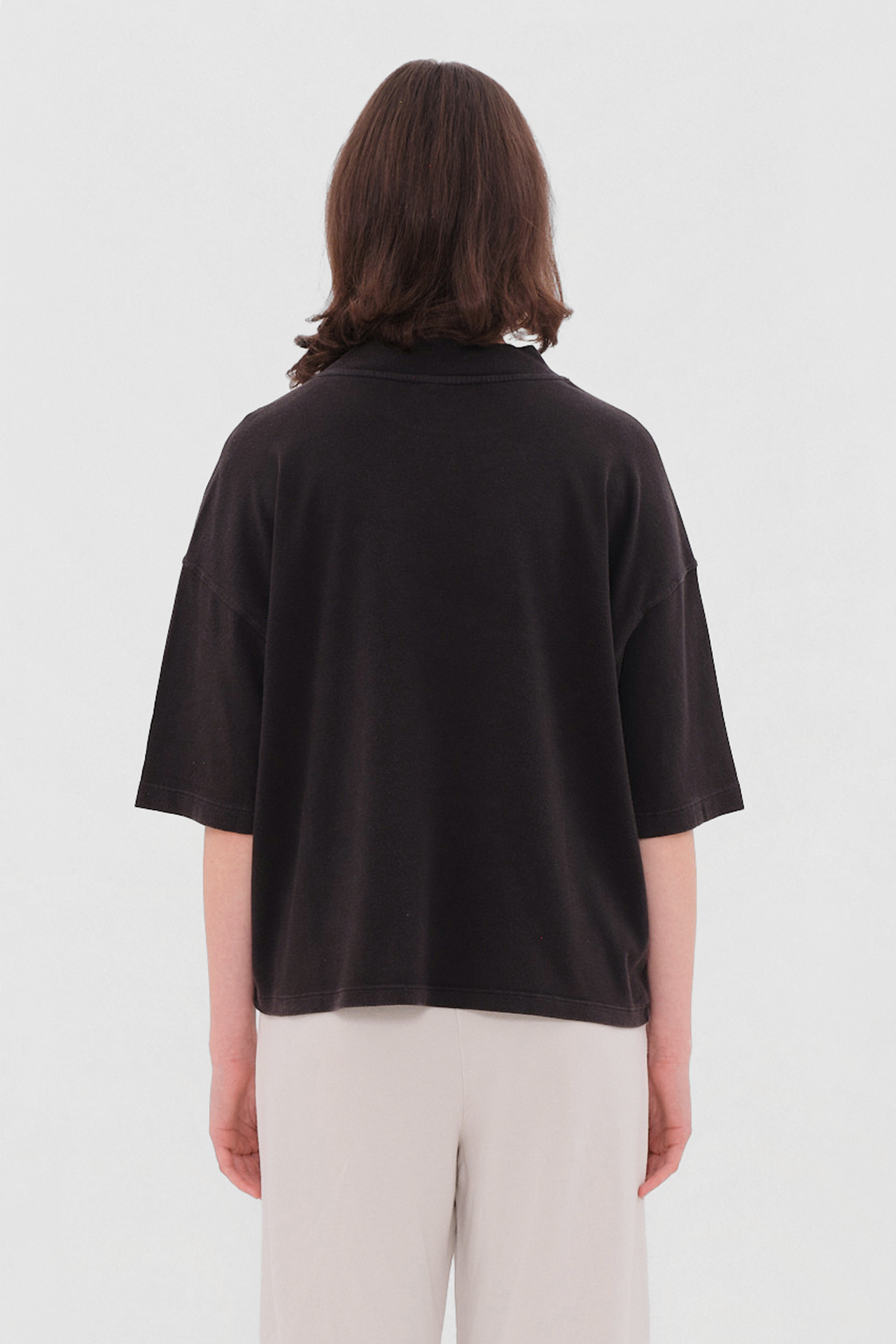 OVERSIZED MOCK-NECK T-SHIRT