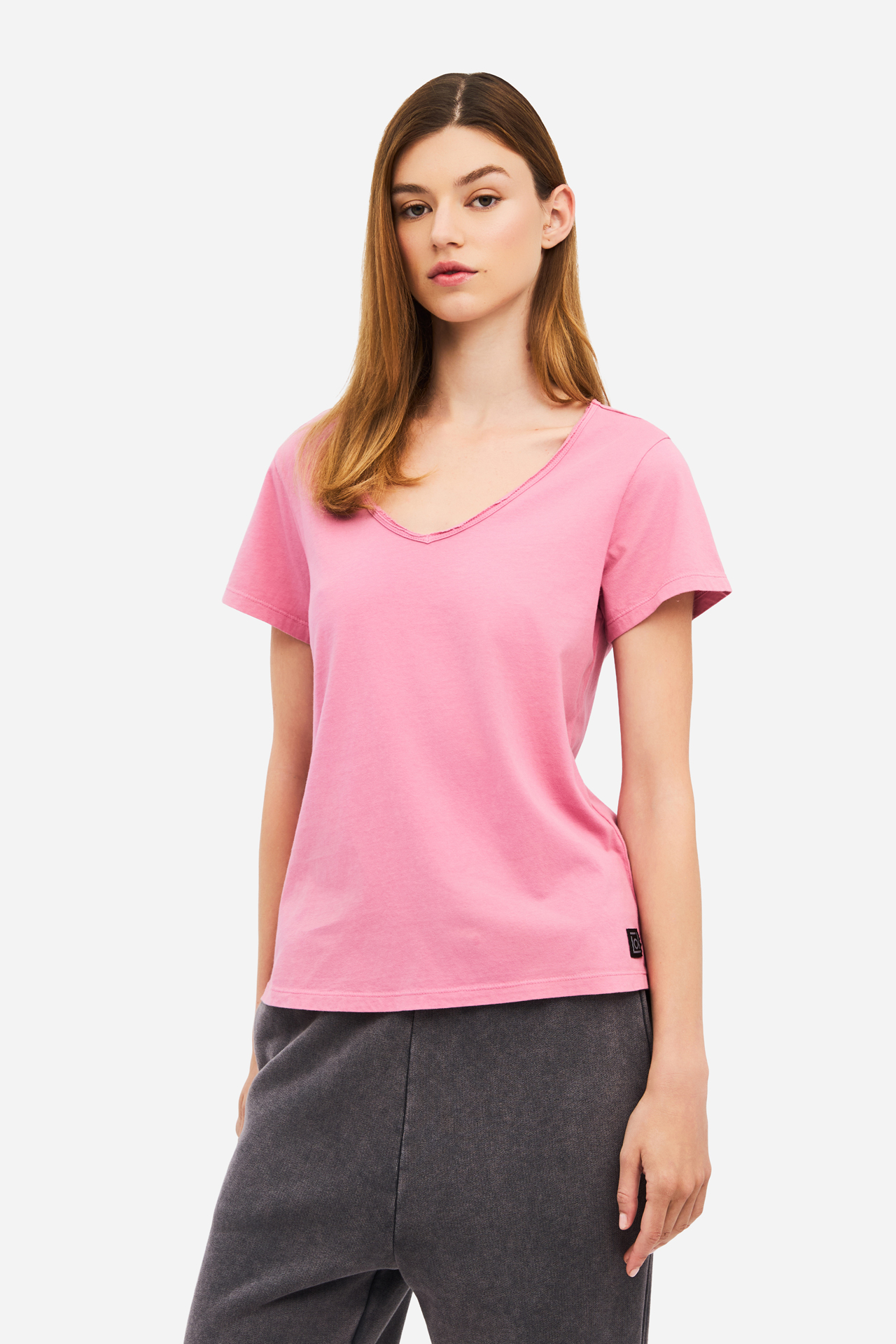V-NECK T-SHIRT WITH PIPING