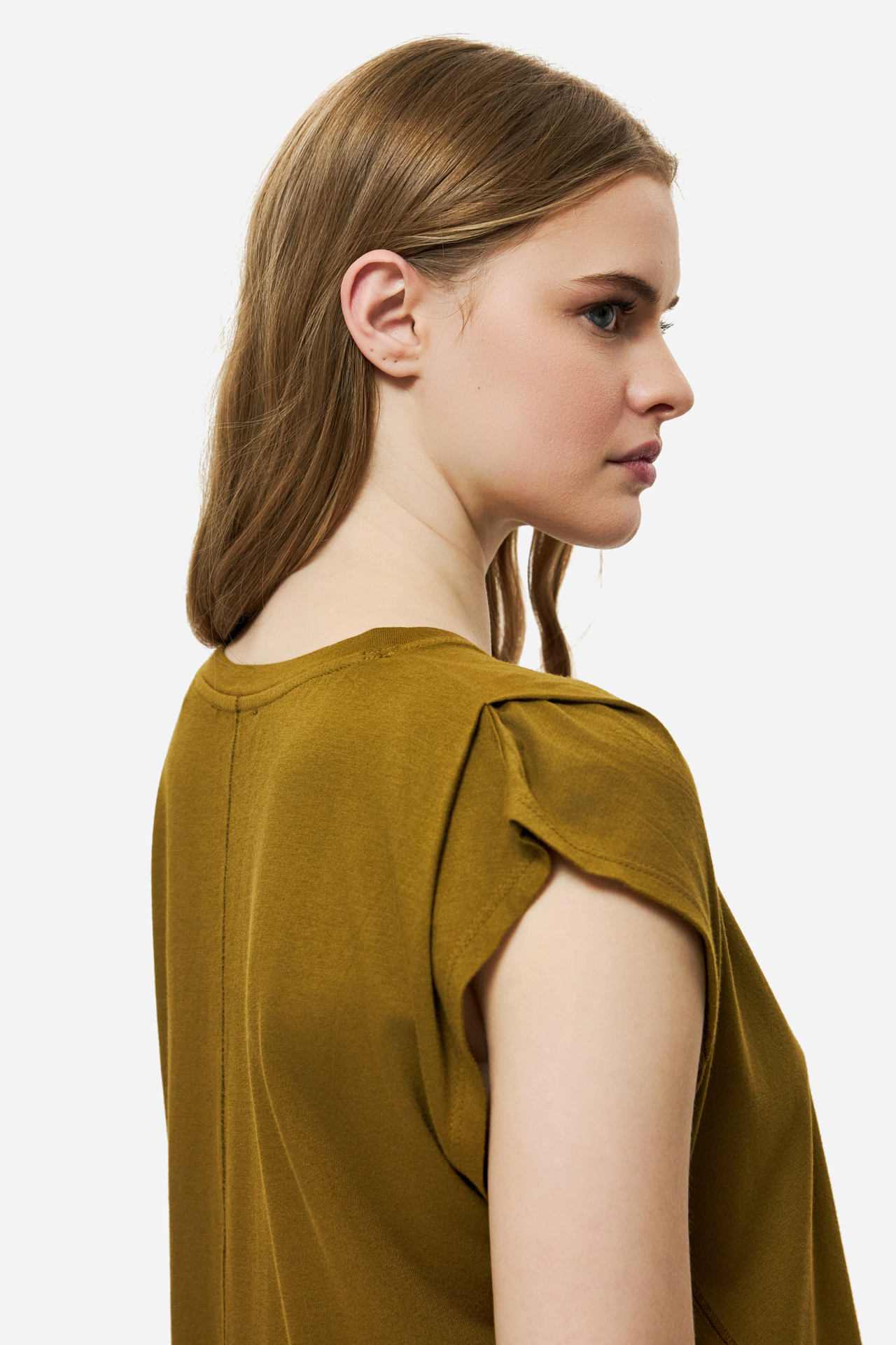 BOXY T-SHIRT WITH SLEEVE DETAIL