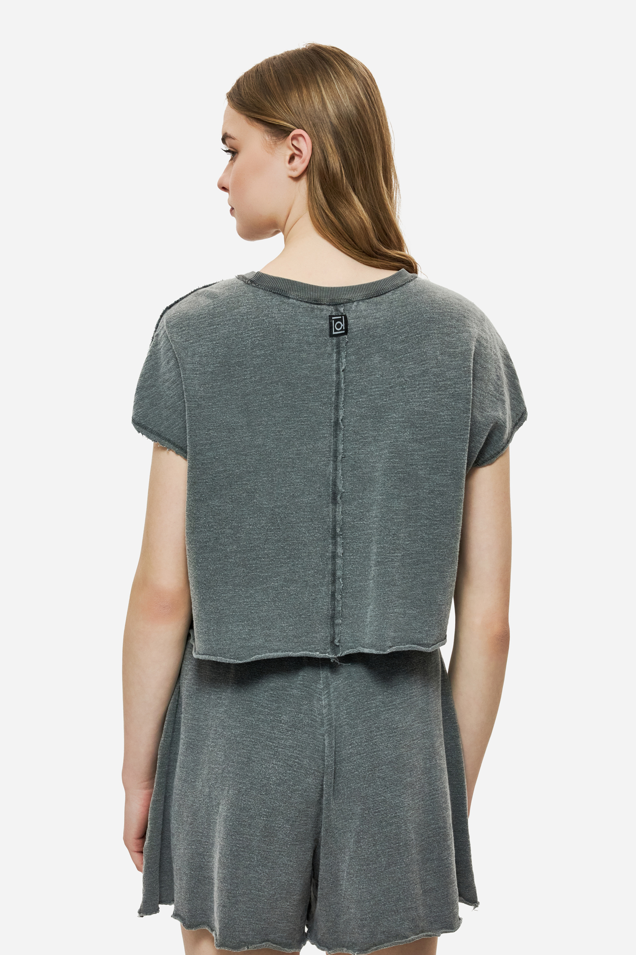 RELAXED RAW CUT T-SHIRT