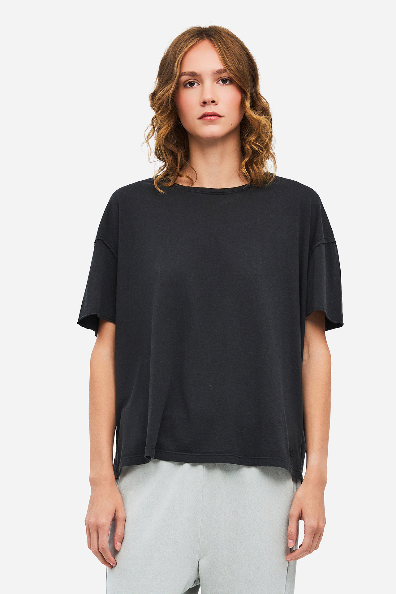 OVERSIZED T-SHIRT WITH RAW EDGES