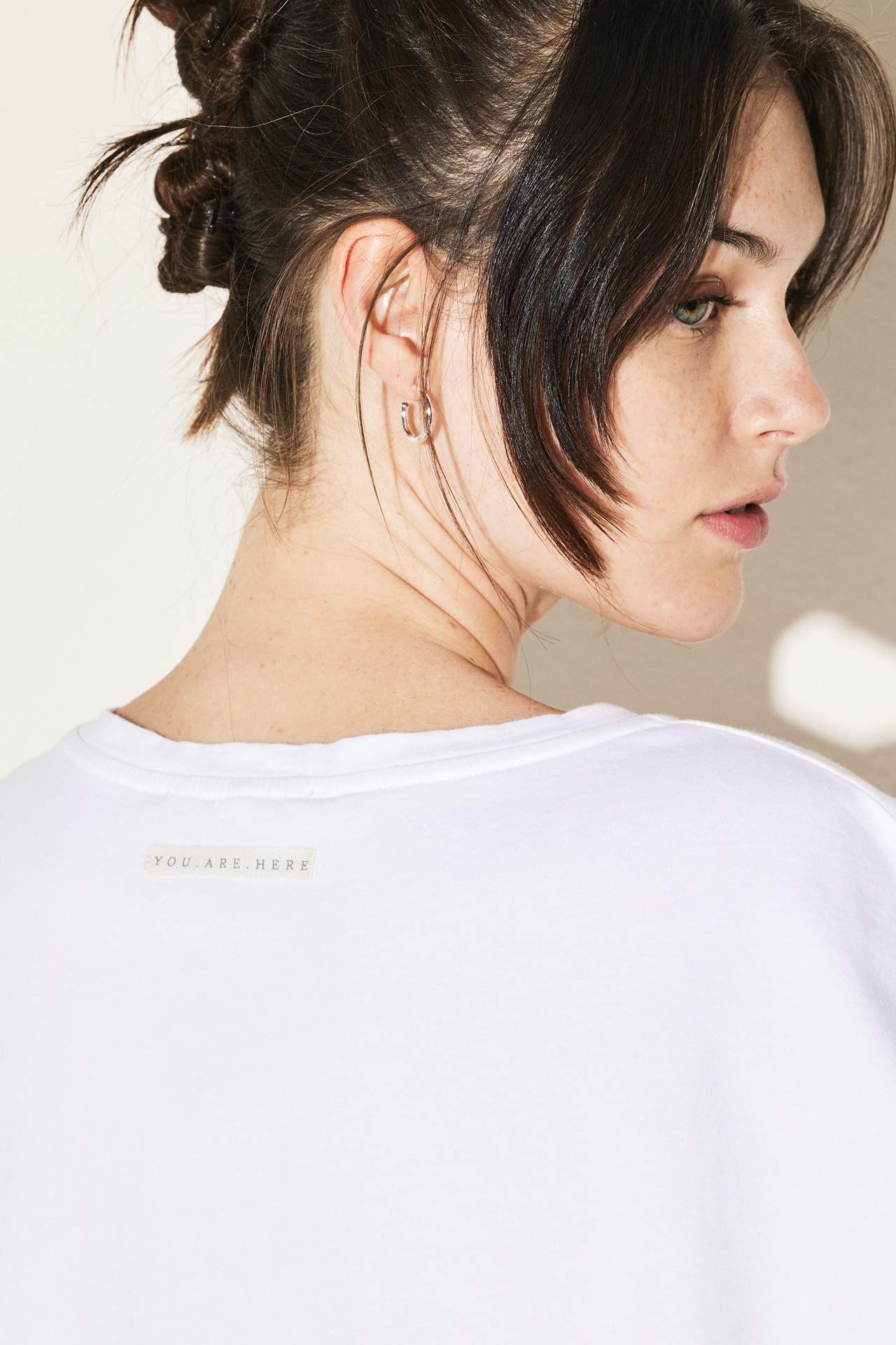 Sleveless Raw Edges Top