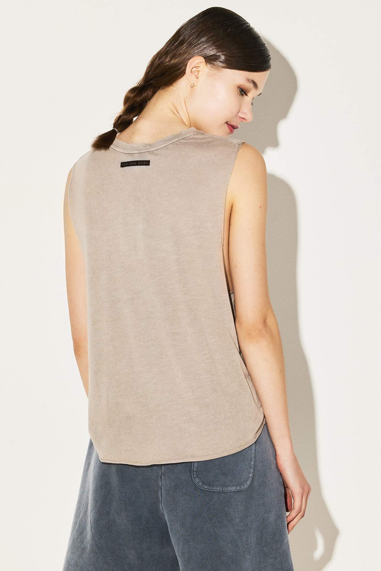Frond Detailed Sleevless Top