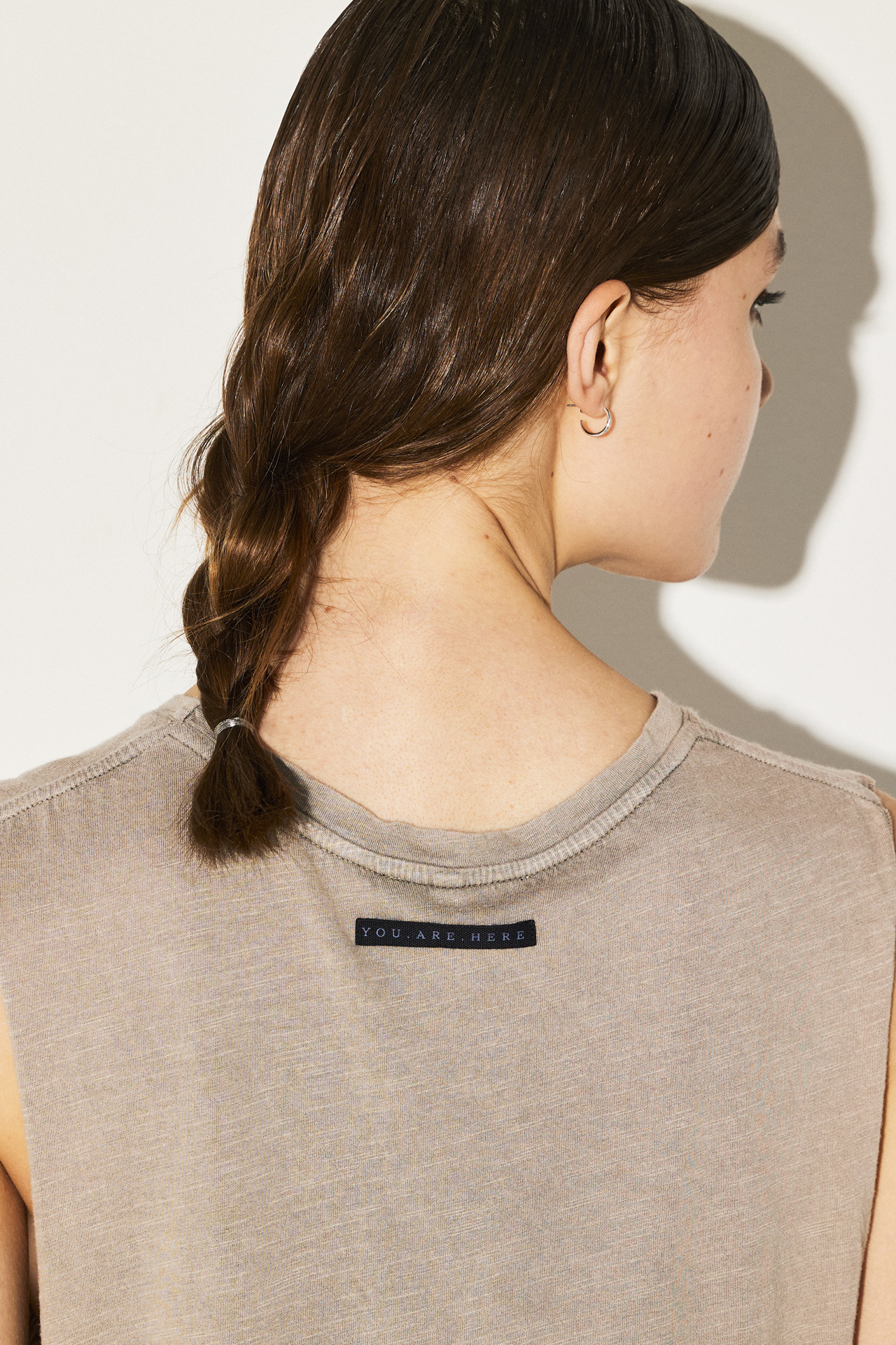 Frond Detailed Sleevless Top