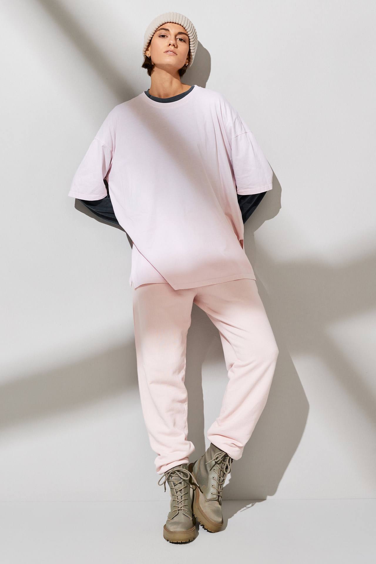 ORGANIC OVERSIZE TEE WITH SIDE SLITS