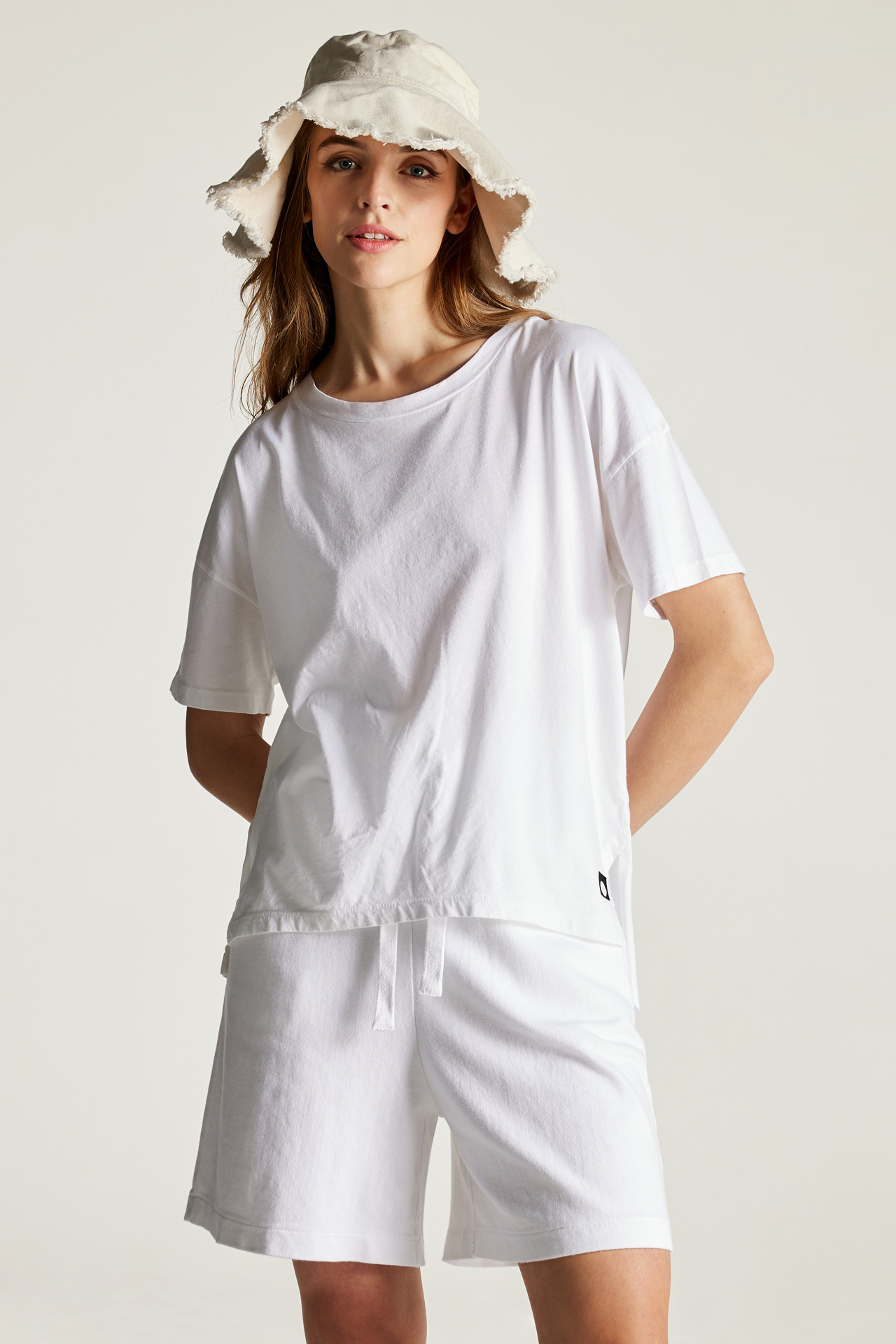 Side Slit Boxy Short Sleeve