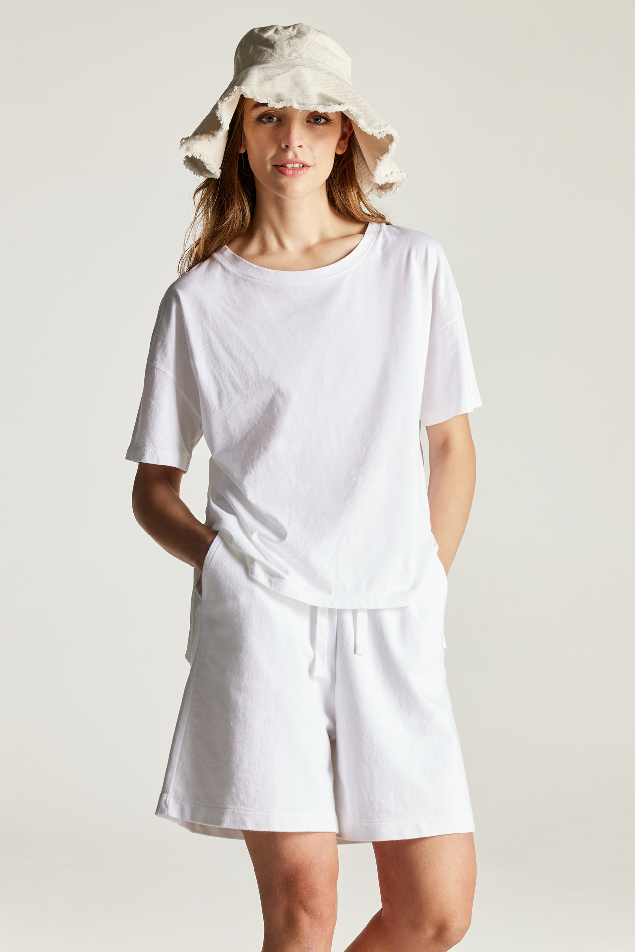 Side Slit Boxy Short Sleeve