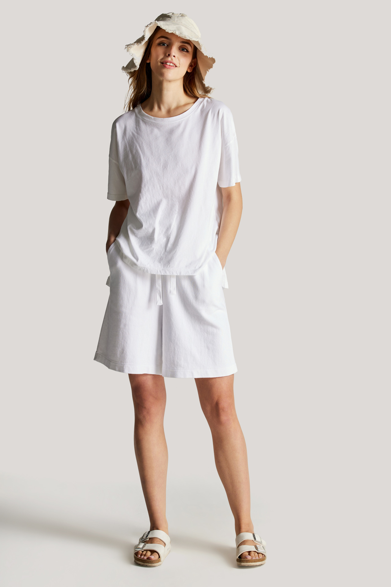 Side Slit Boxy Short Sleeve