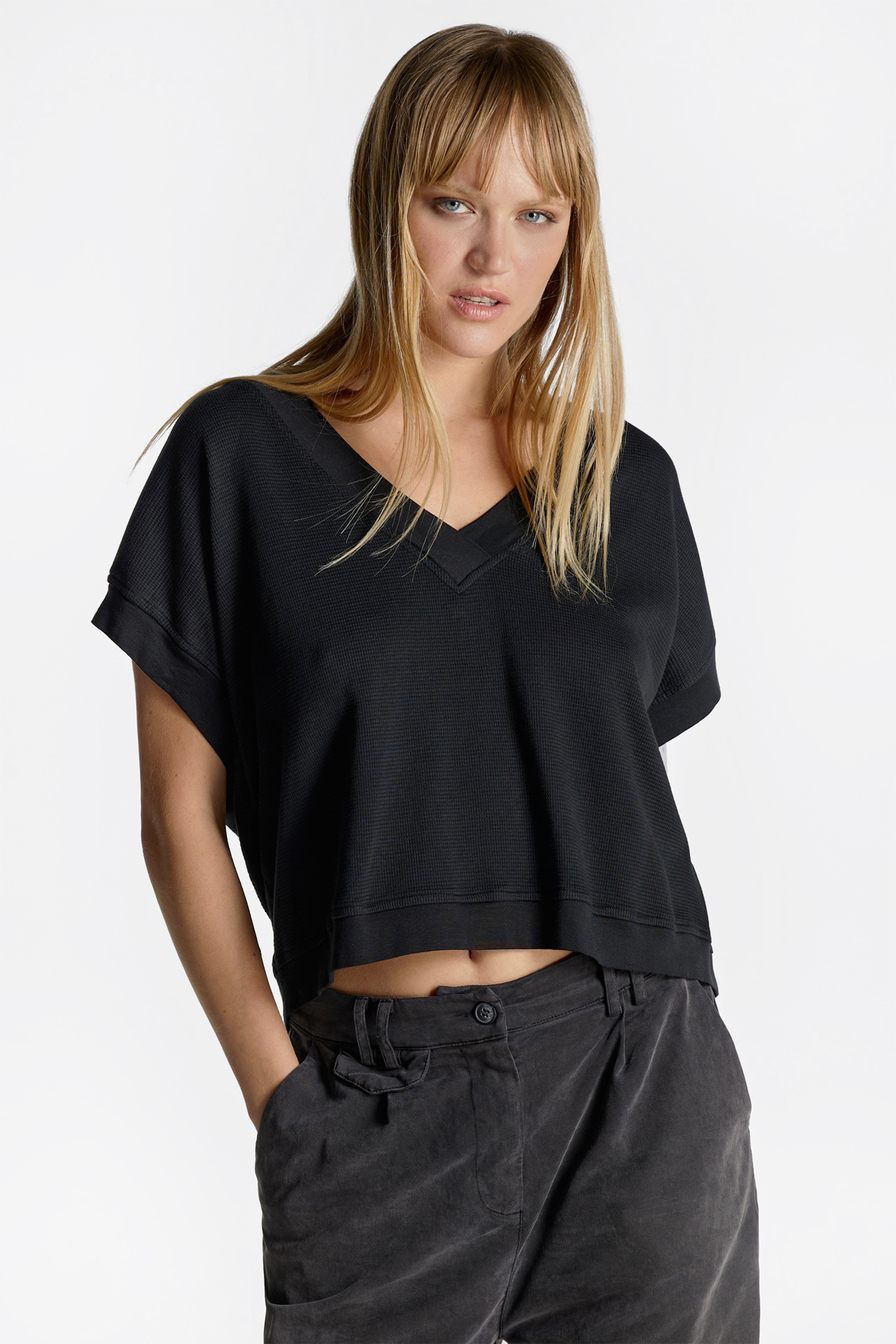 V-Neck Sleeveless