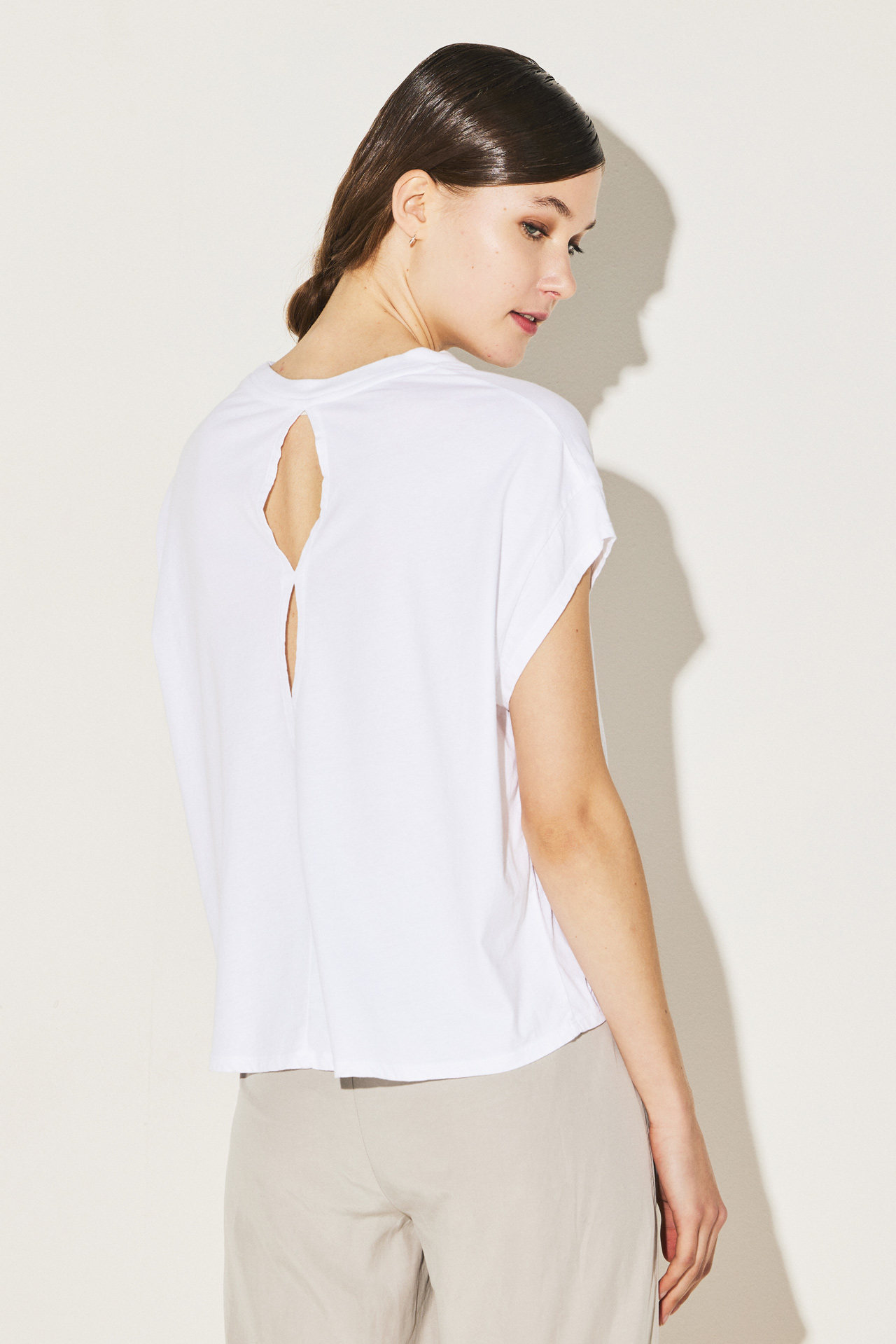 Slit Detailed Top