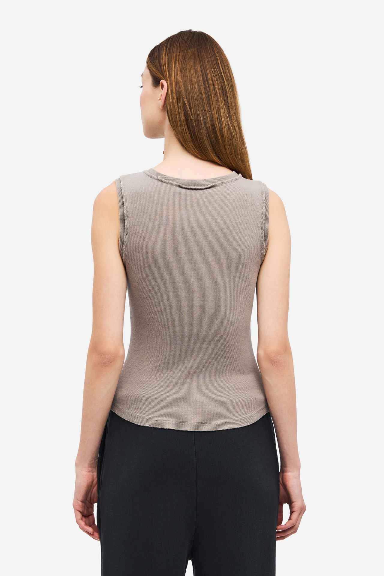 CURVED HEM RIB TANK TOP