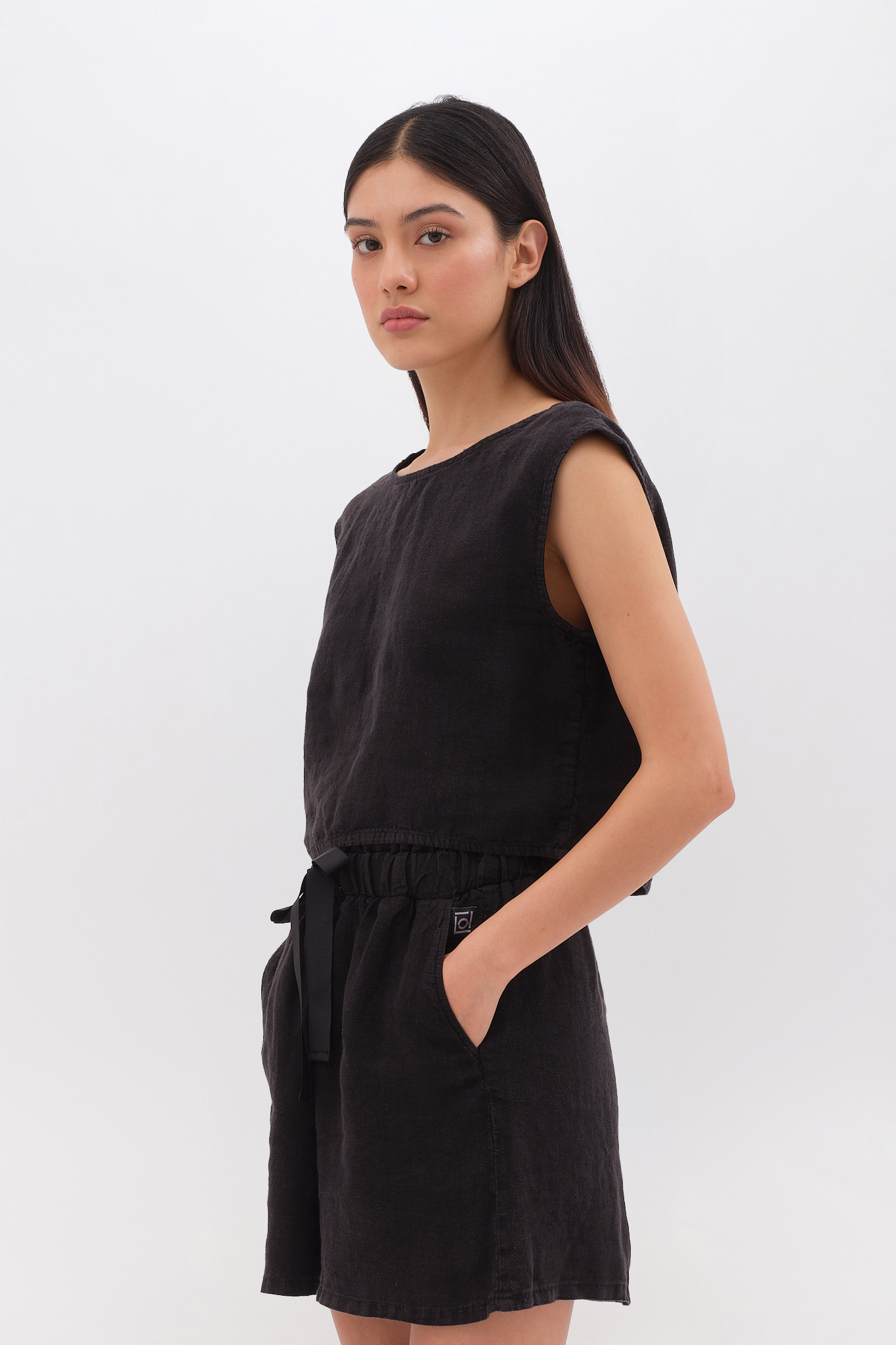 LINEN TOP