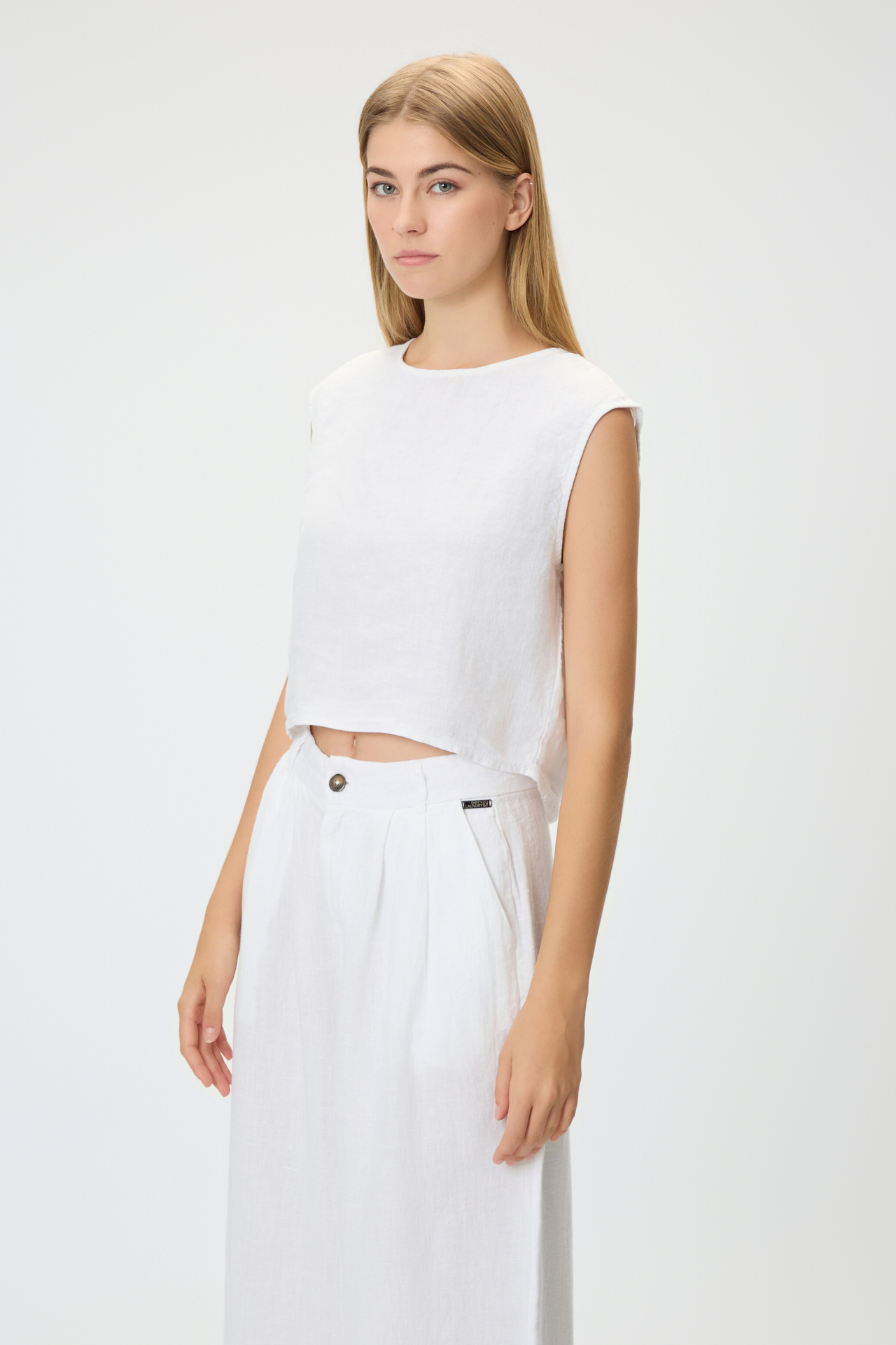 LINEN TOP