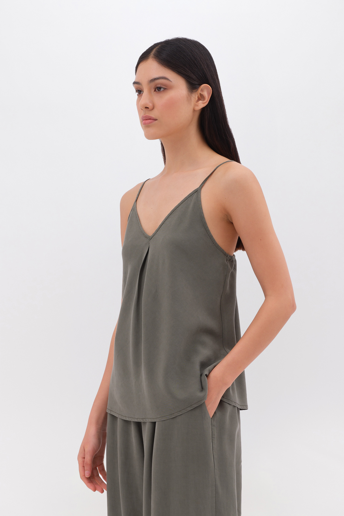 STRAPPY TOP