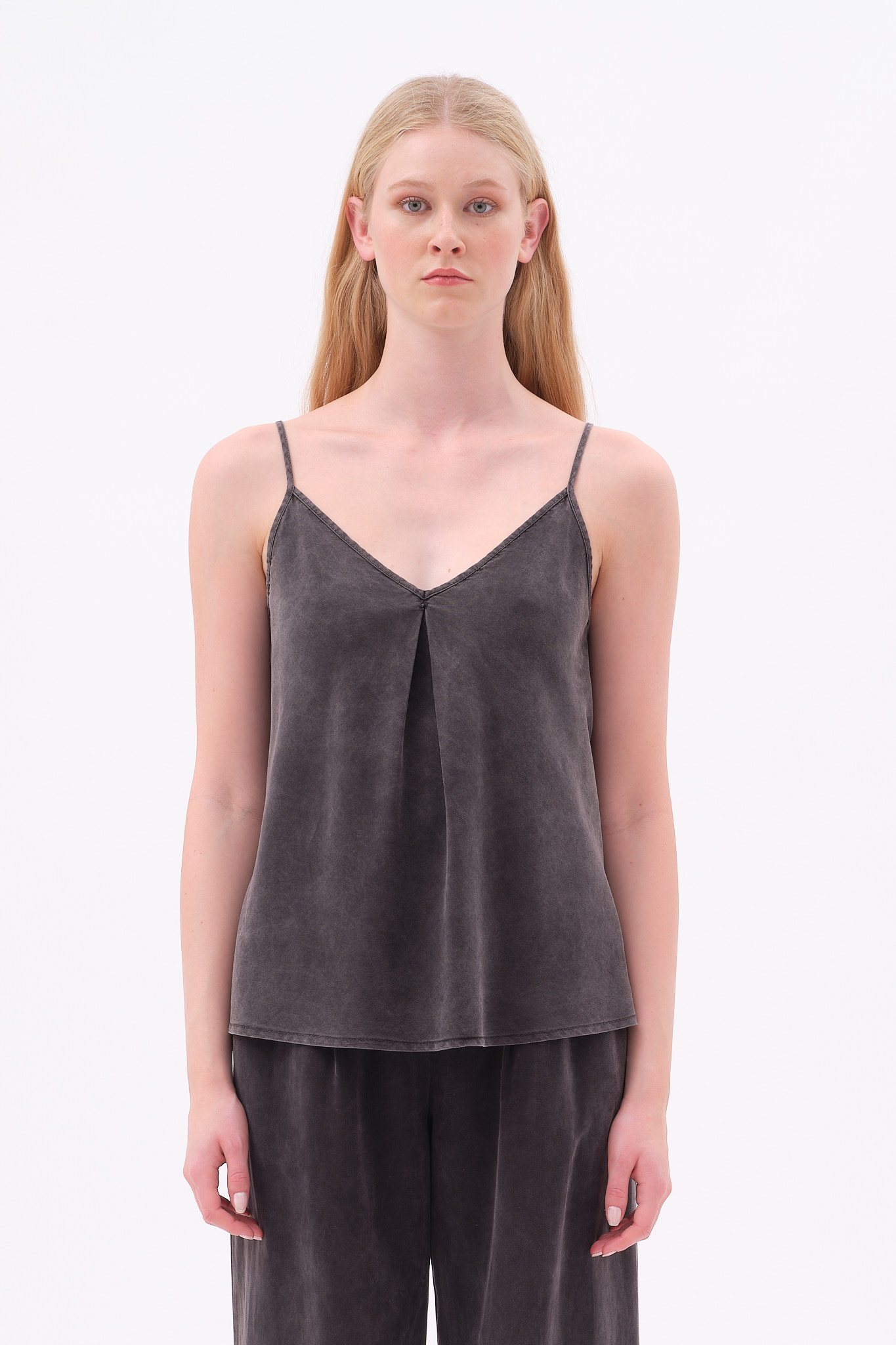STRAPPY TOP