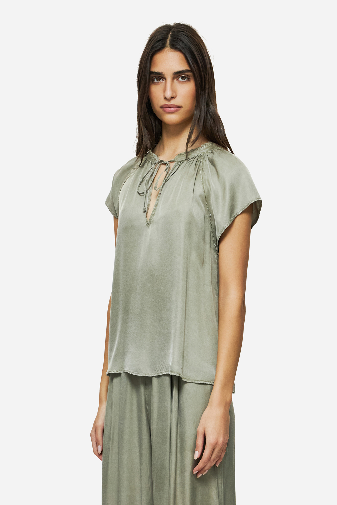 RELAXED RAGLAN TOP