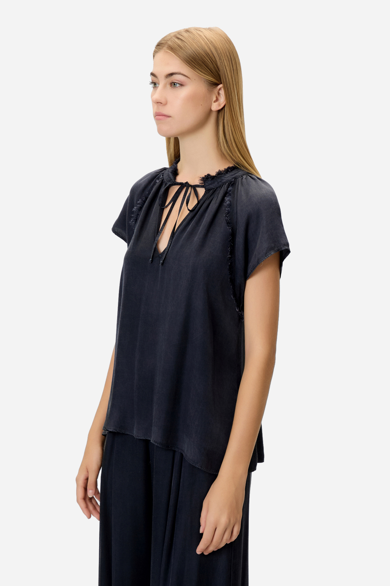 RELAXED RAGLAN TOP