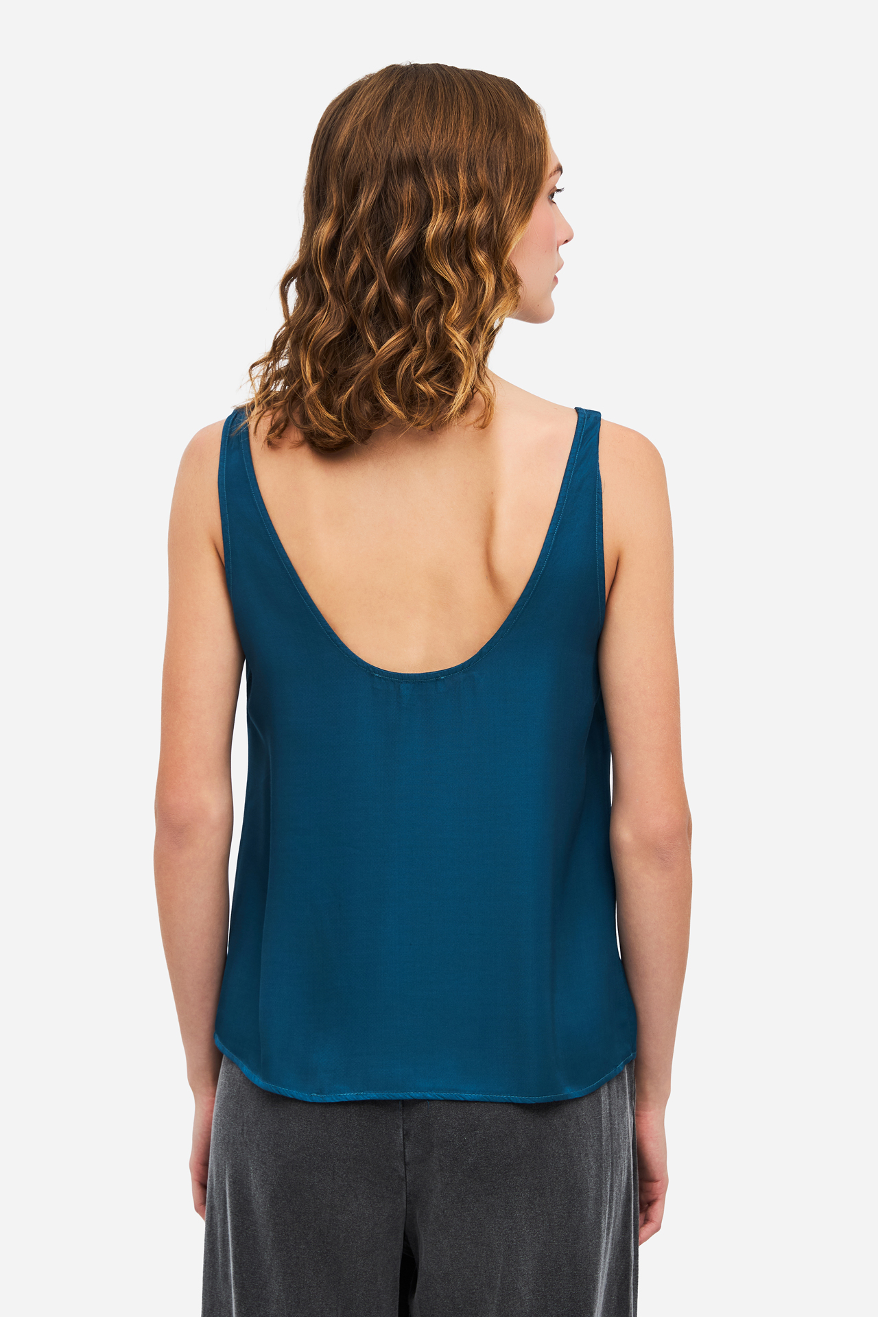 RELAXED SATIN TOP