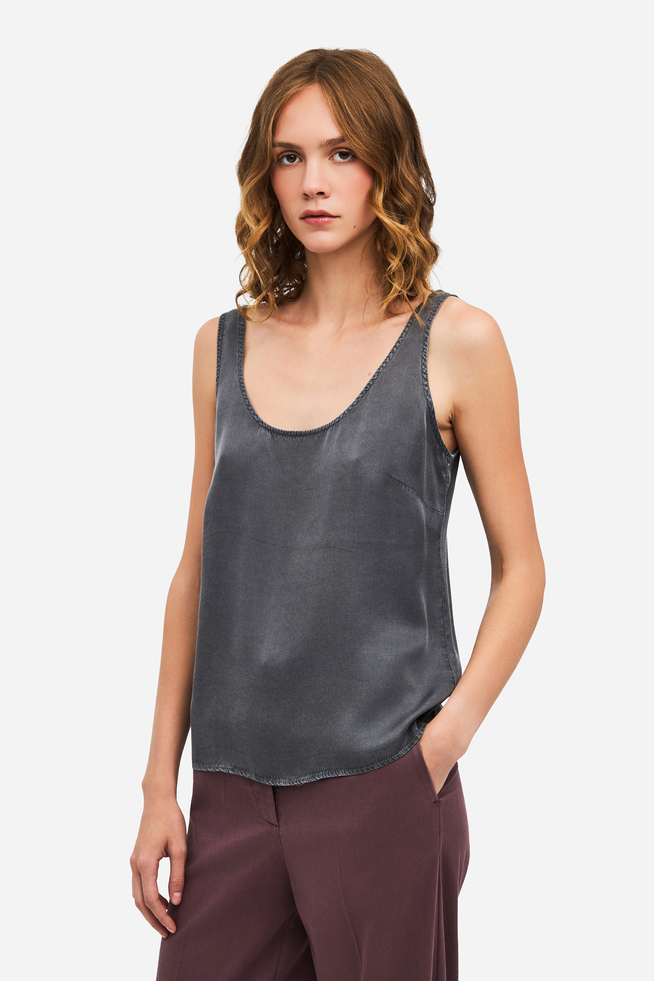 RELAXED SATIN TOP