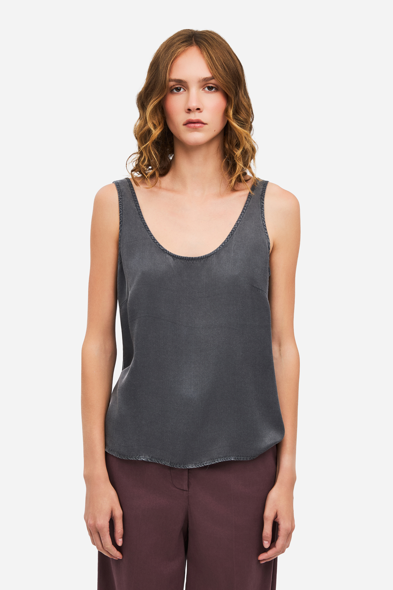 RELAXED SATIN TOP