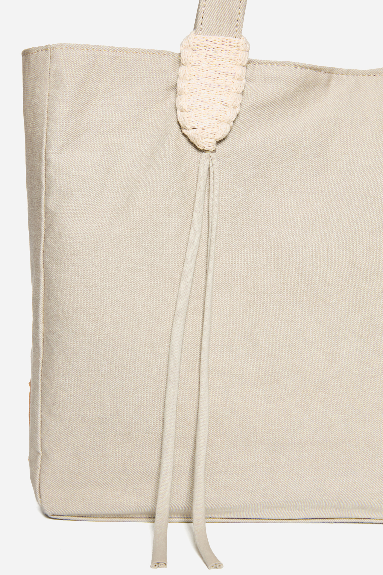MEDIUM TOTE BAG
