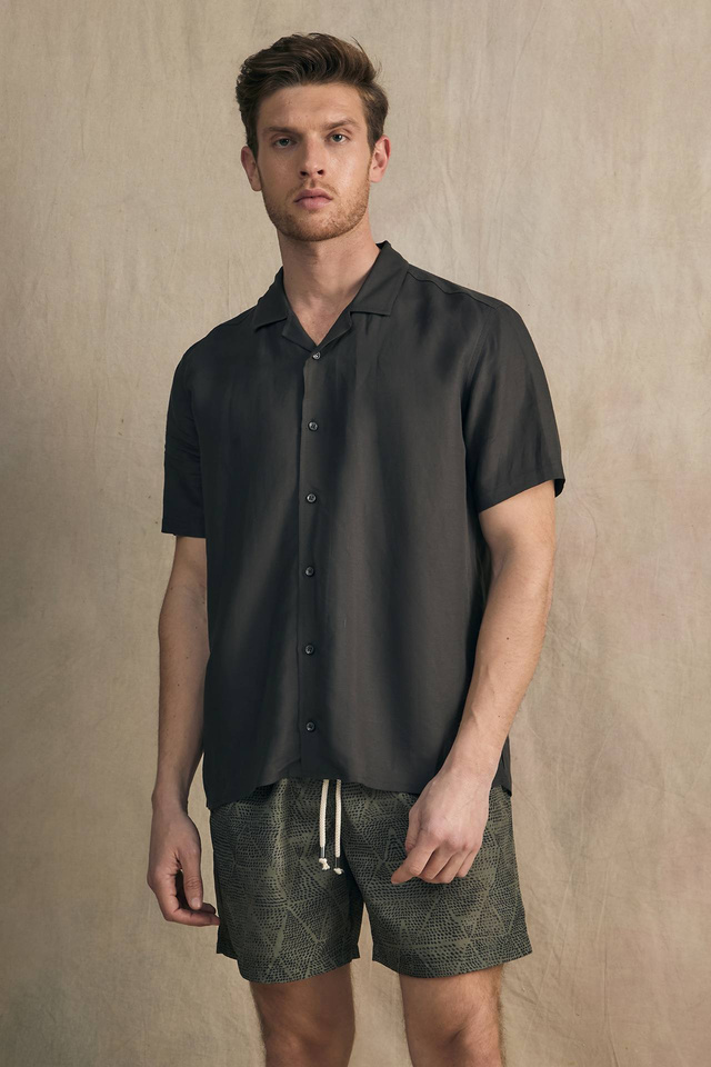 Relaxed Resort Shirt