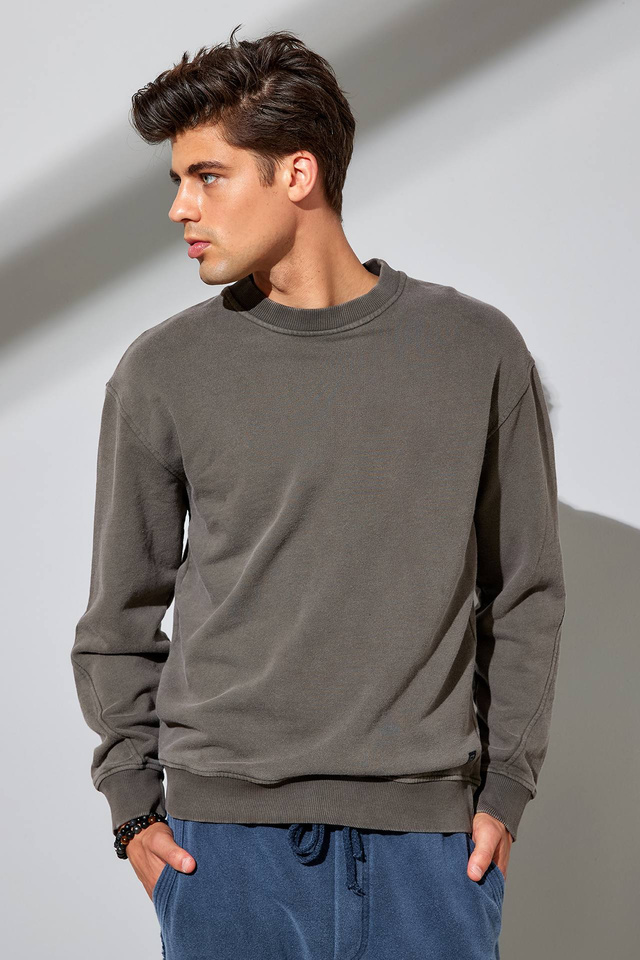 Acid Outer Arm-seam Acid Crewneck