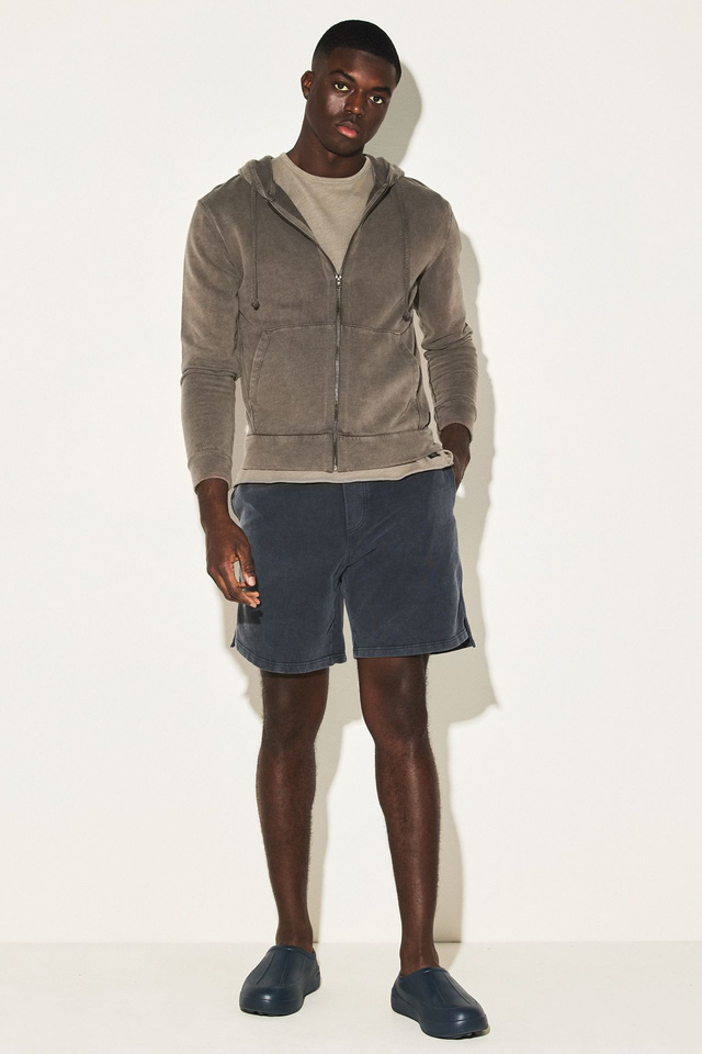 Front Seam Full Zipper