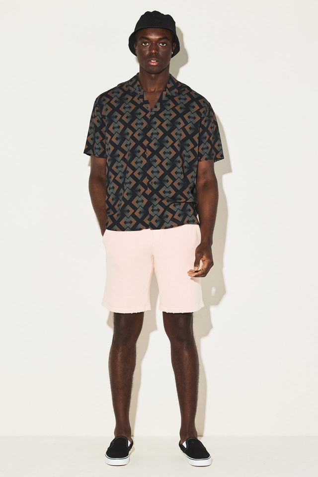 Destroyed Loose Knit Bermuda Shorts