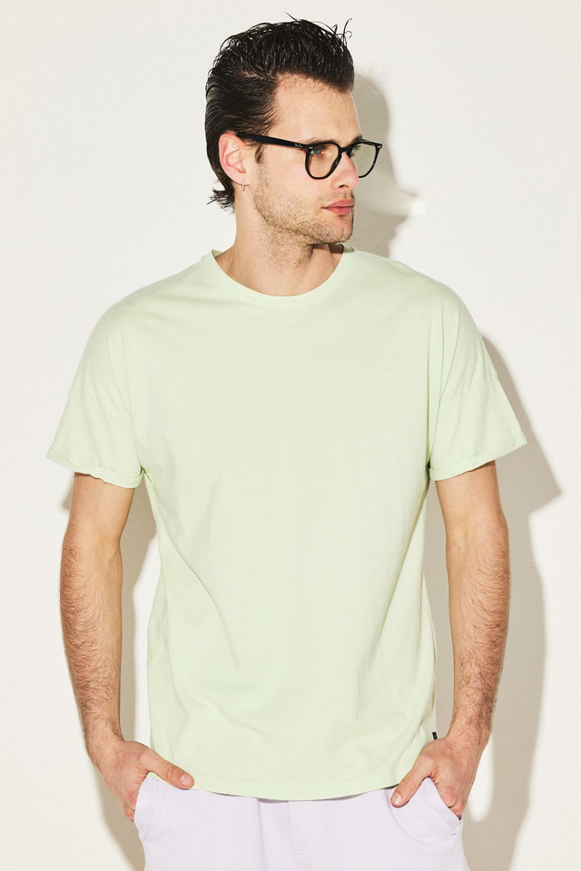 Rolled sleeve T-Shirt
