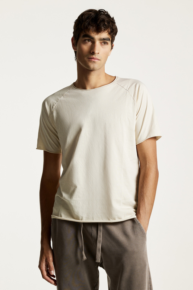 Organic Cotton Raw-Edges T-shirt