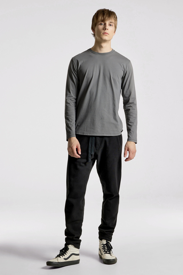 Curved Hem Long Sleeve T-shirt