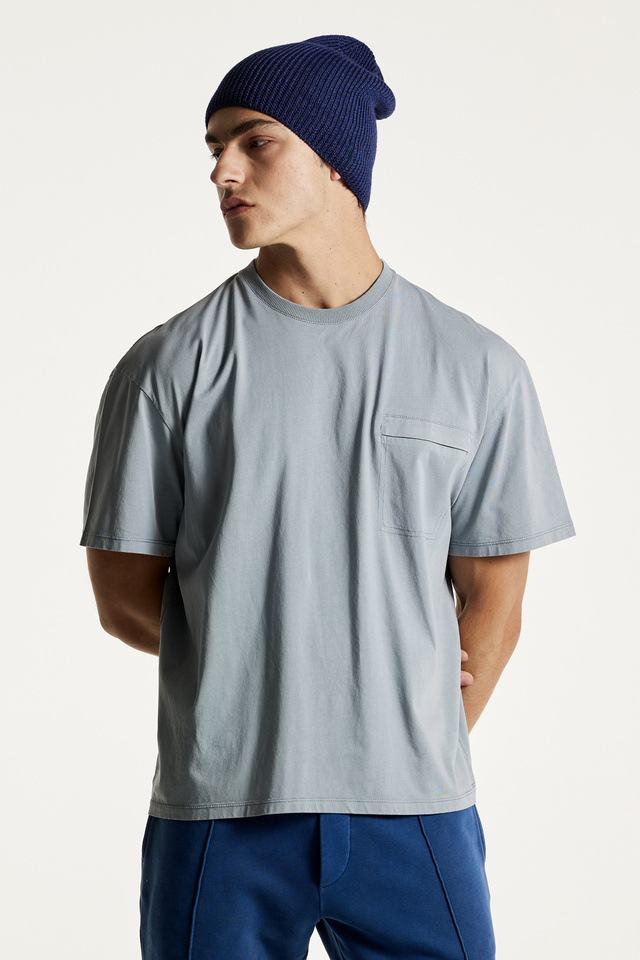 T-Shirt με Τσέπη στο Στήθος