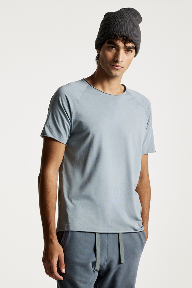 Organic Cotton Raw-Edges T-shirt