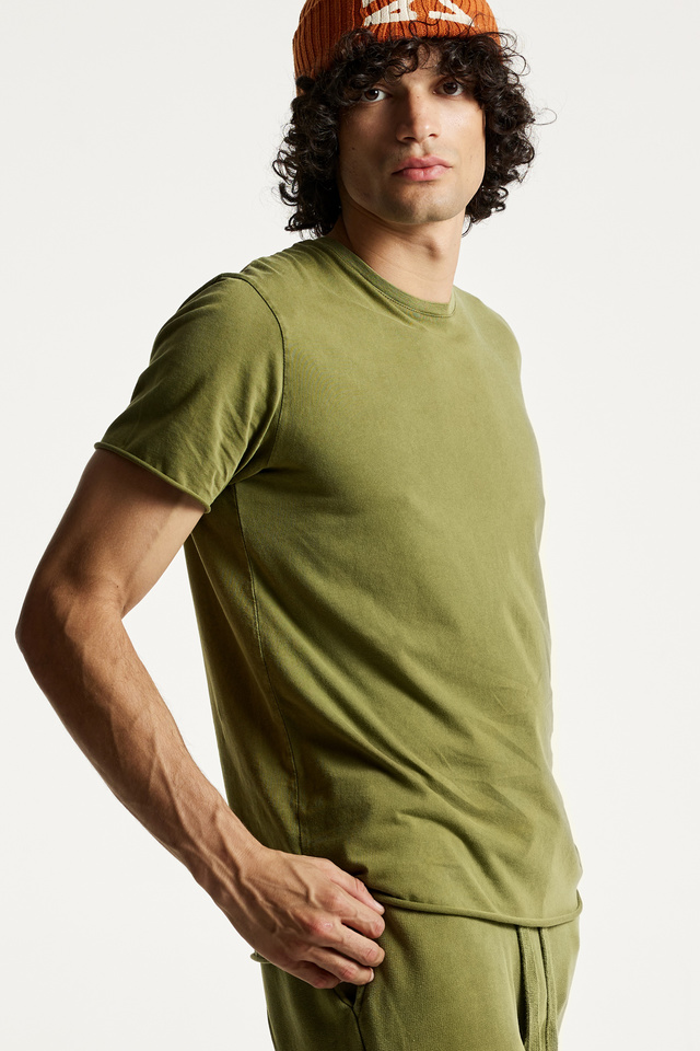 Φαρδύ T-Shirt με Ριμπ Λαιμόκοψη