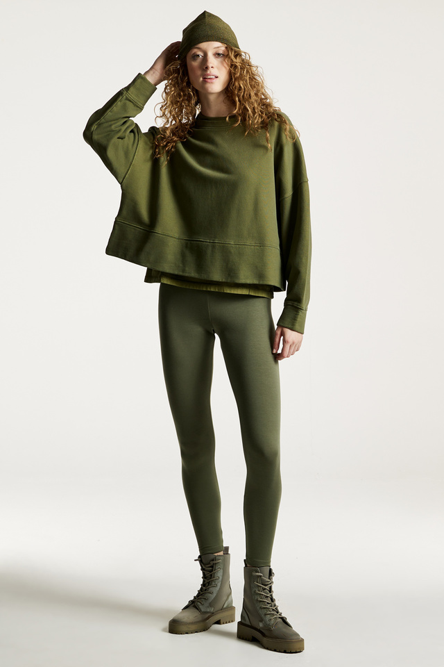 Oversized Cropped Sweatshirt