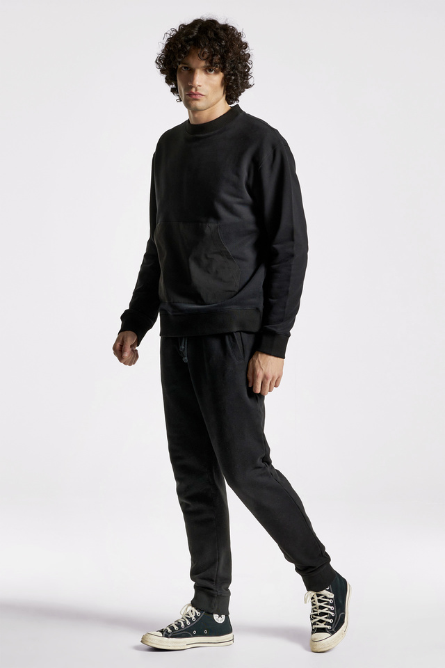 Mixed Fabric Kangaroo Pocket Crewneck Sweatshirt