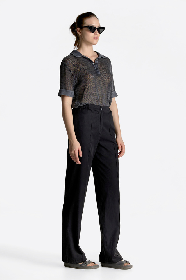 Trousers In Regular Fit