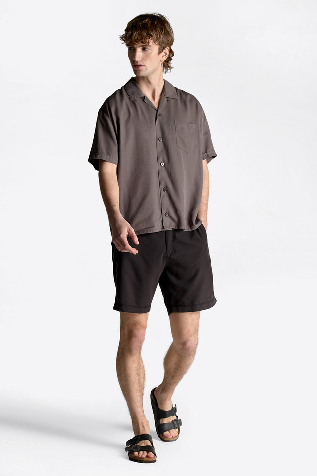 Shirt in Loose Fit with Camp Collar