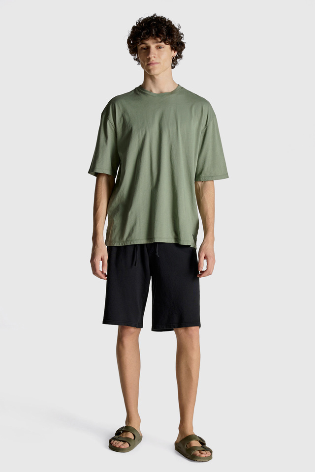 Bermuda in Loose Fit with Pockets