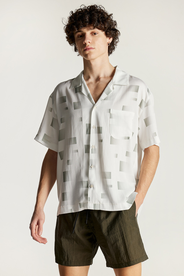 Loose-fit Shirt with Camp Collar
