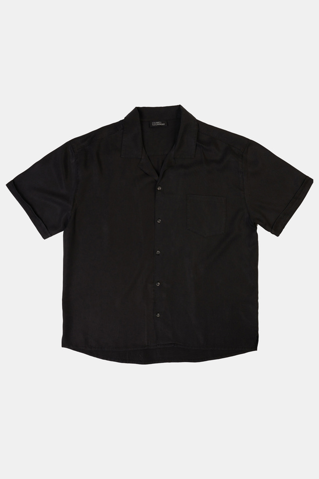 Shirt in Loose Fit with Camp Collar