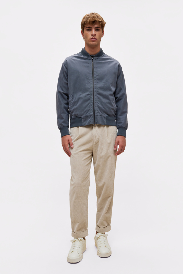 Full zip Bomber