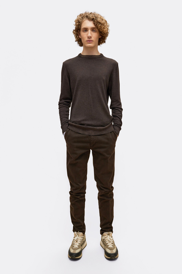 Trousers in Regular Fit