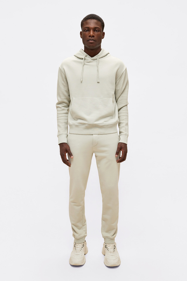 Hoodies and crewnecks sales